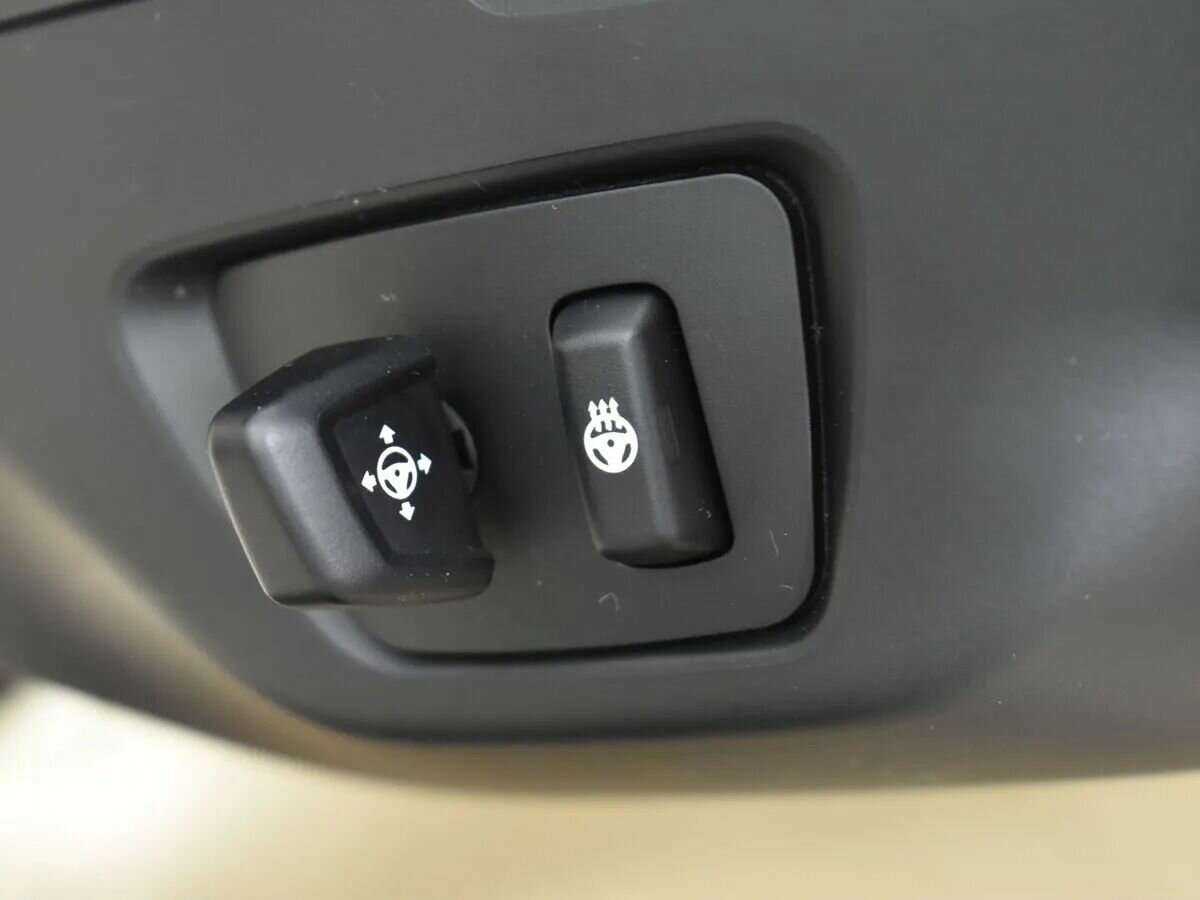 BMW 7 серии 750i xDrive, 2017 Фото №16