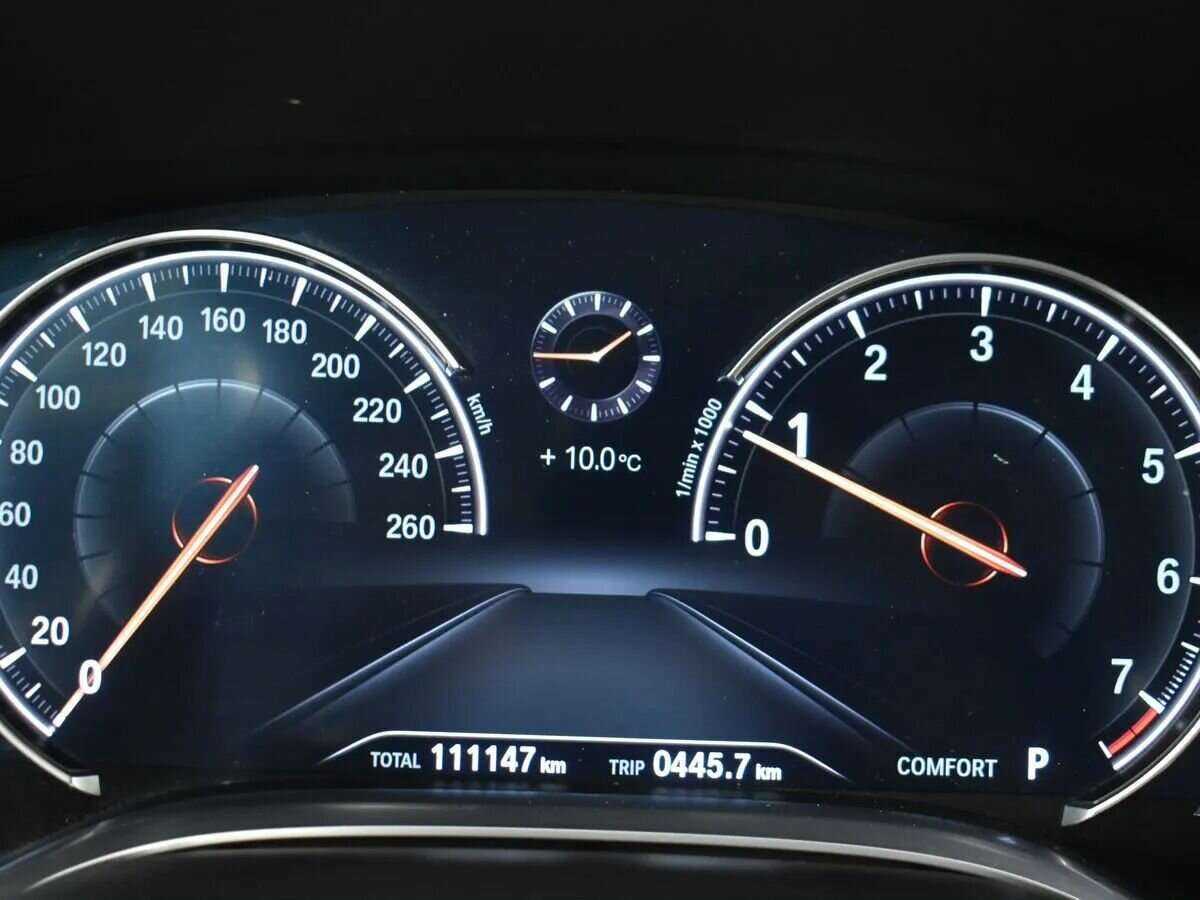 BMW 7 серии 750i xDrive, 2017 Фото №17