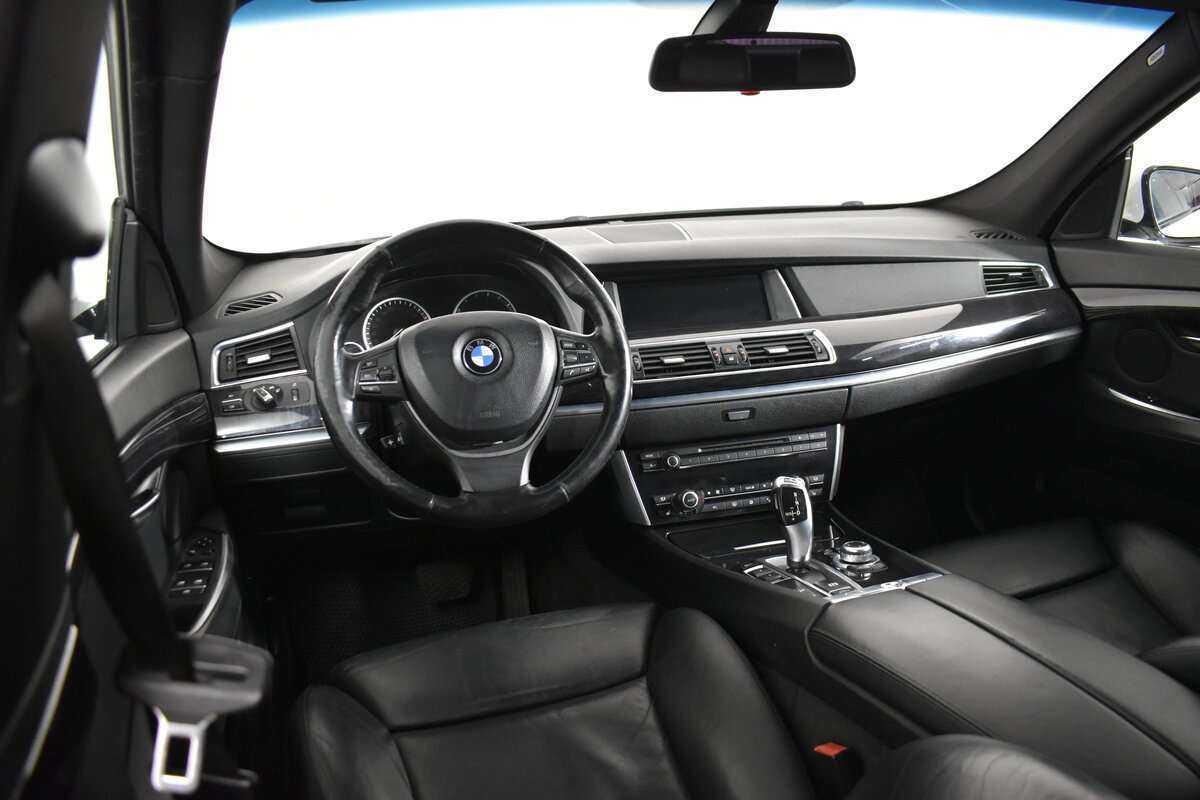 BMW 5 серии Gran Turismo 535d xDrive, 2010 Фото №12