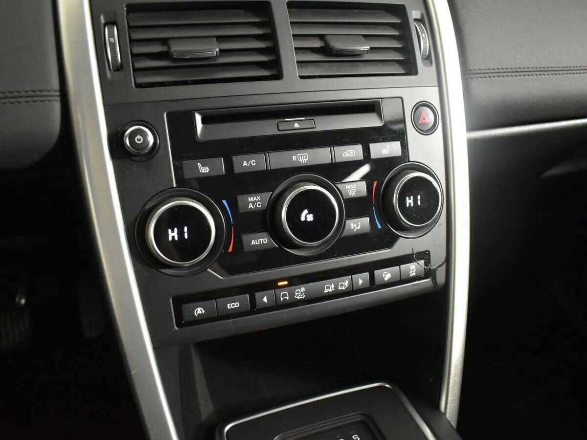 Land Rover Discovery Sport, 2016 Фото №17