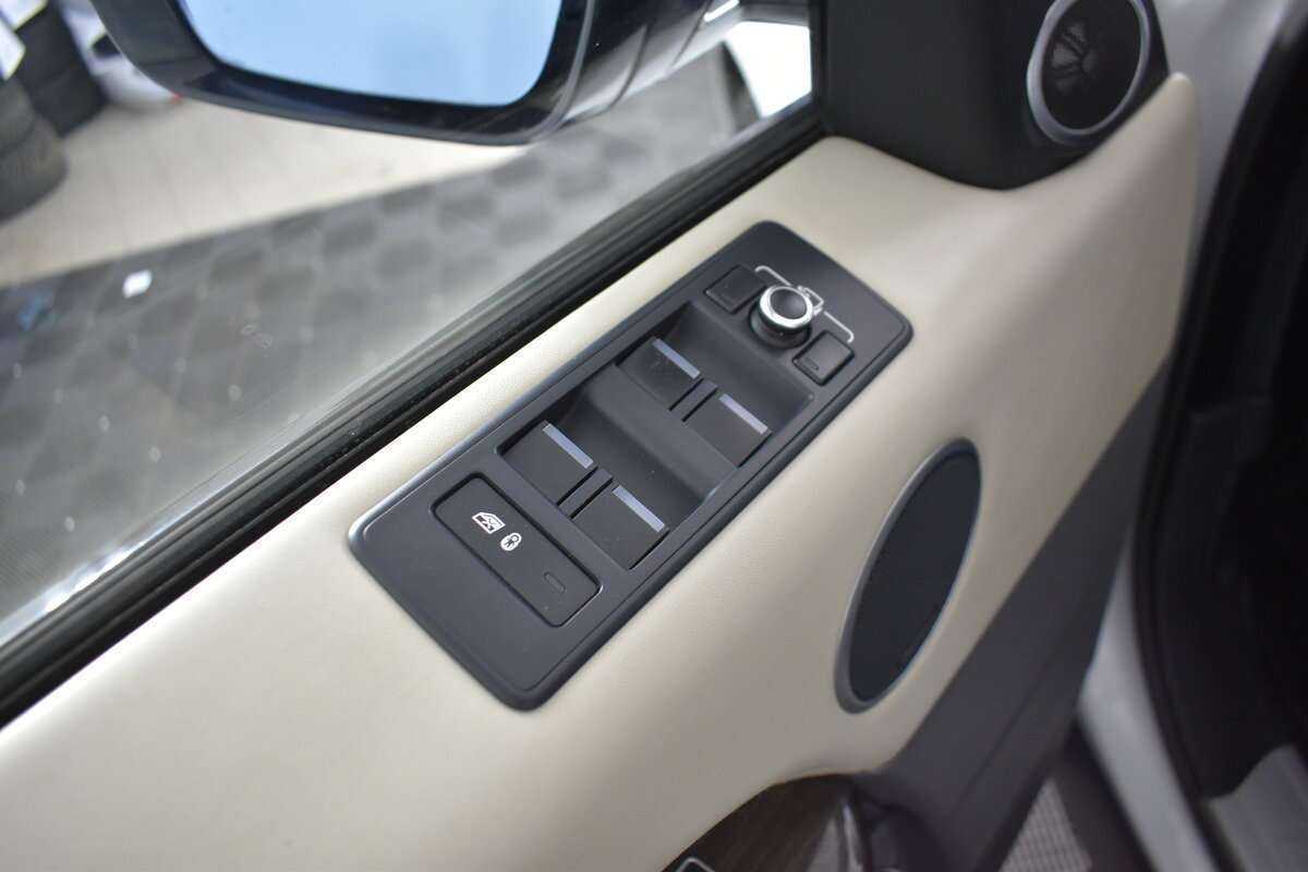 Land Rover Range Rover Sport, 2013 Фото №11