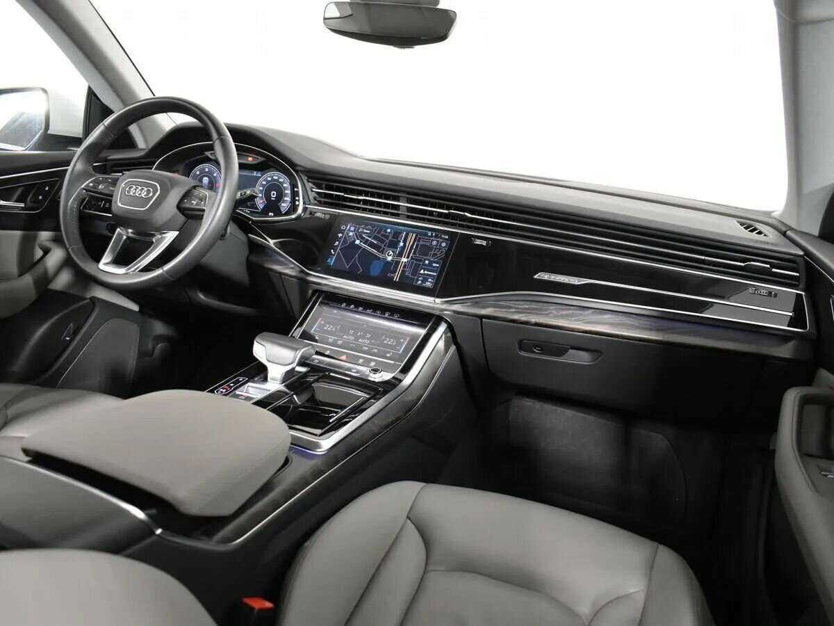 Audi Q8 50 TDI, 2018 Фото №12