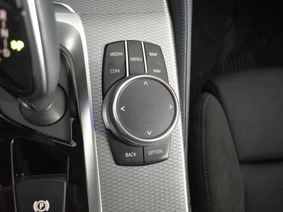 BMW 5 серии 530i xDrive, 2020 Фото №22