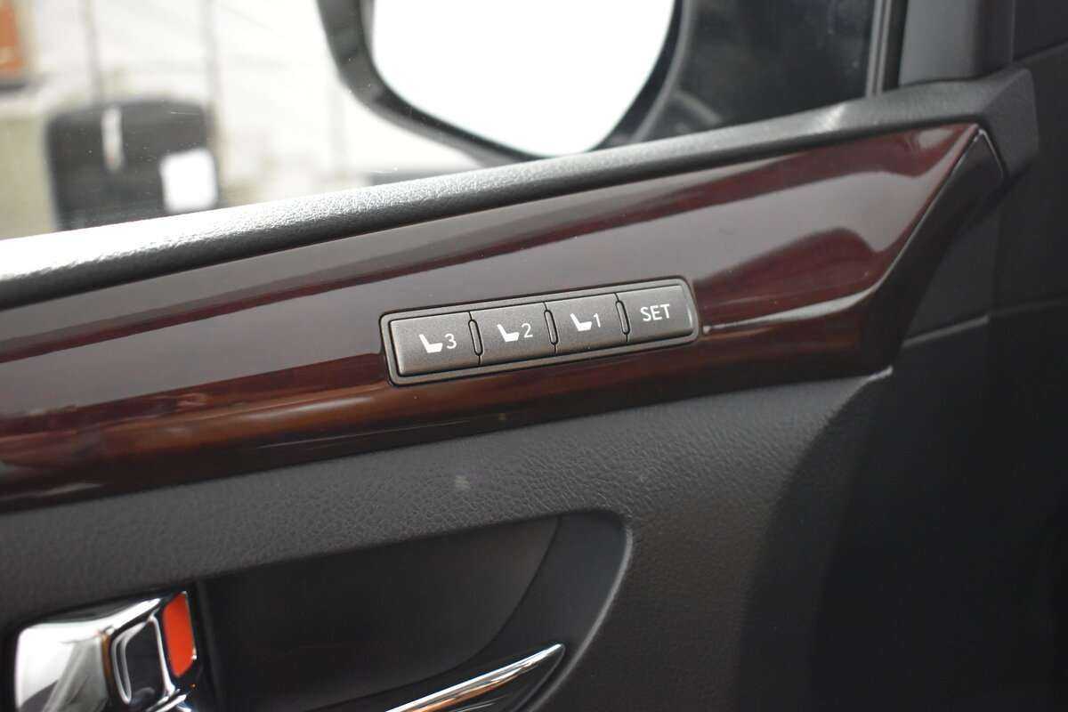 Lexus LX 570, 2013 Фото №10