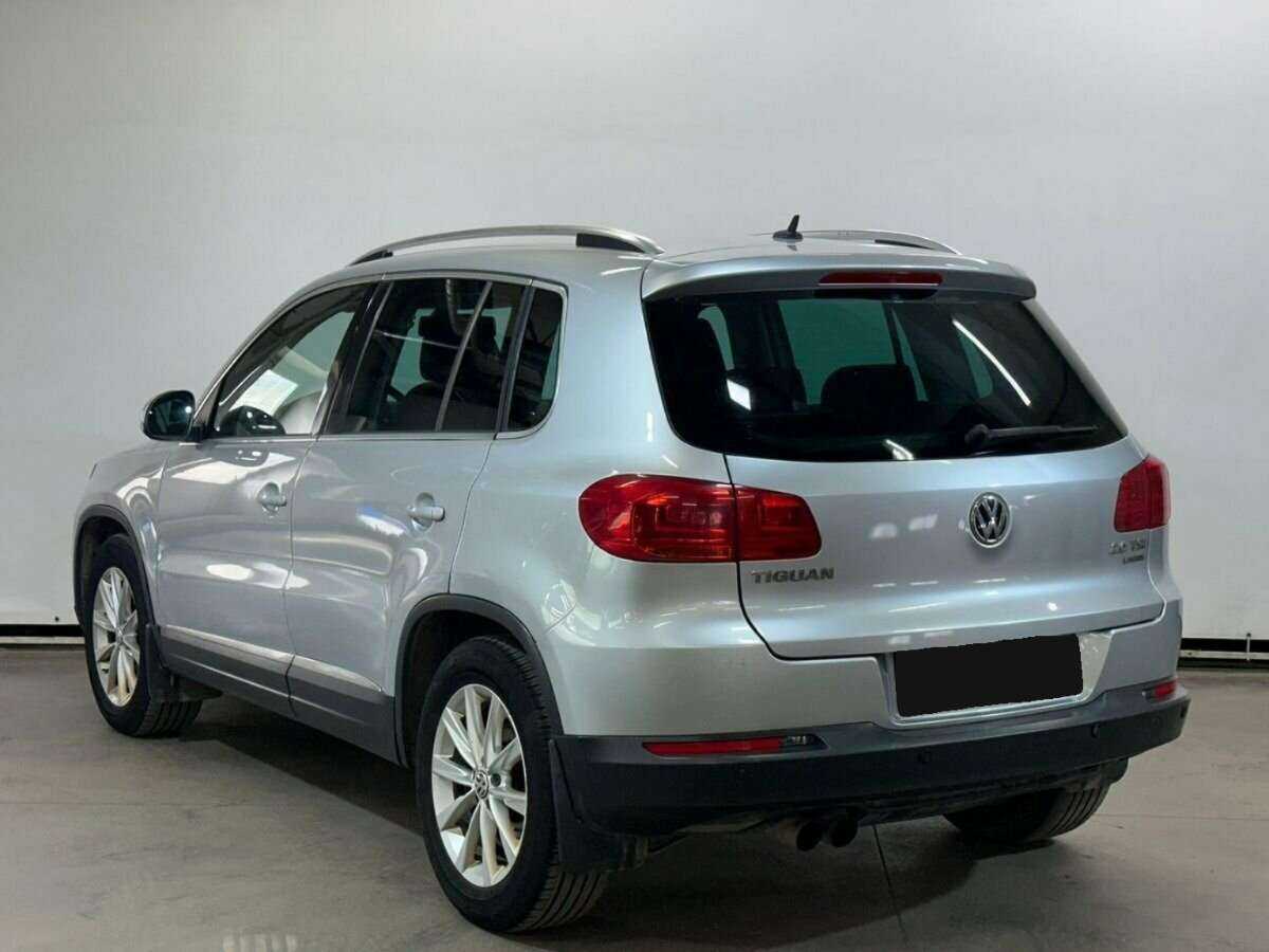 Volkswagen Tiguan, 2011 - 229 790 км. | Фото №7