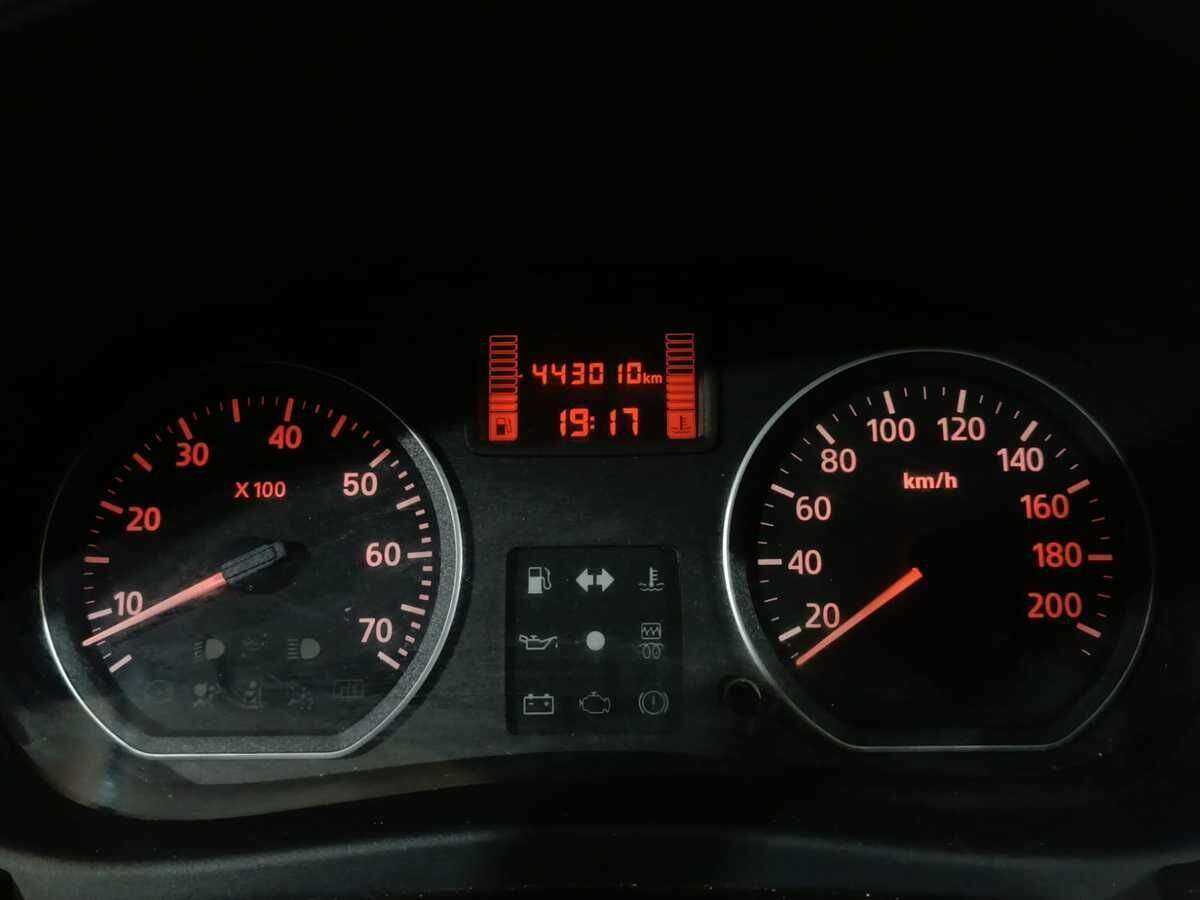 Renault Logan, 2012 Фото №12