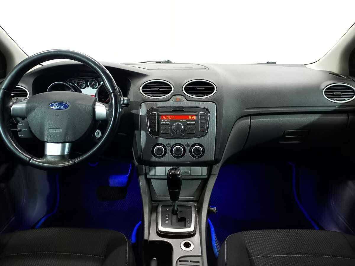 Ford Focus, 2011 Фото №9