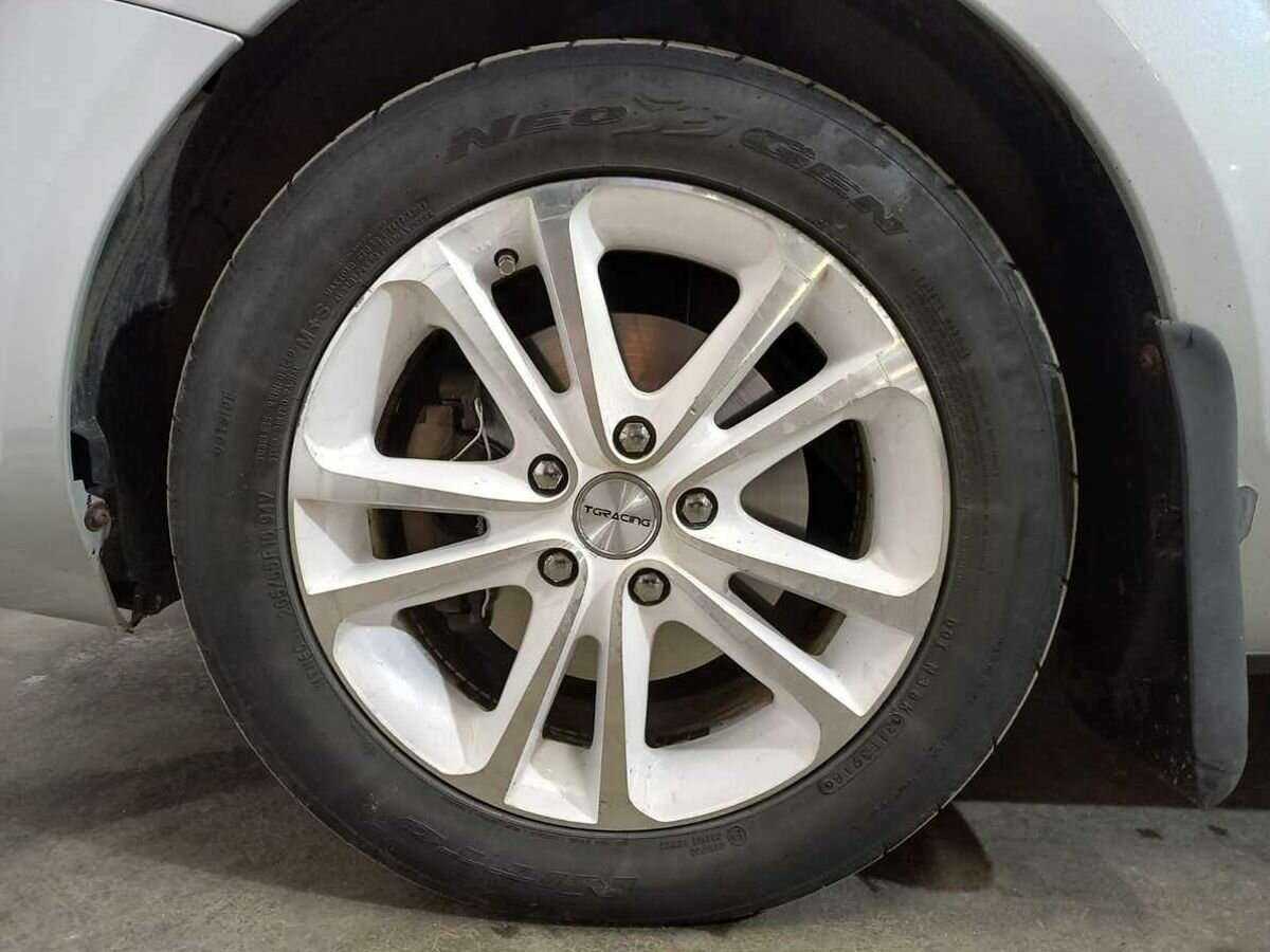 Ford Focus, 2011 Фото №16