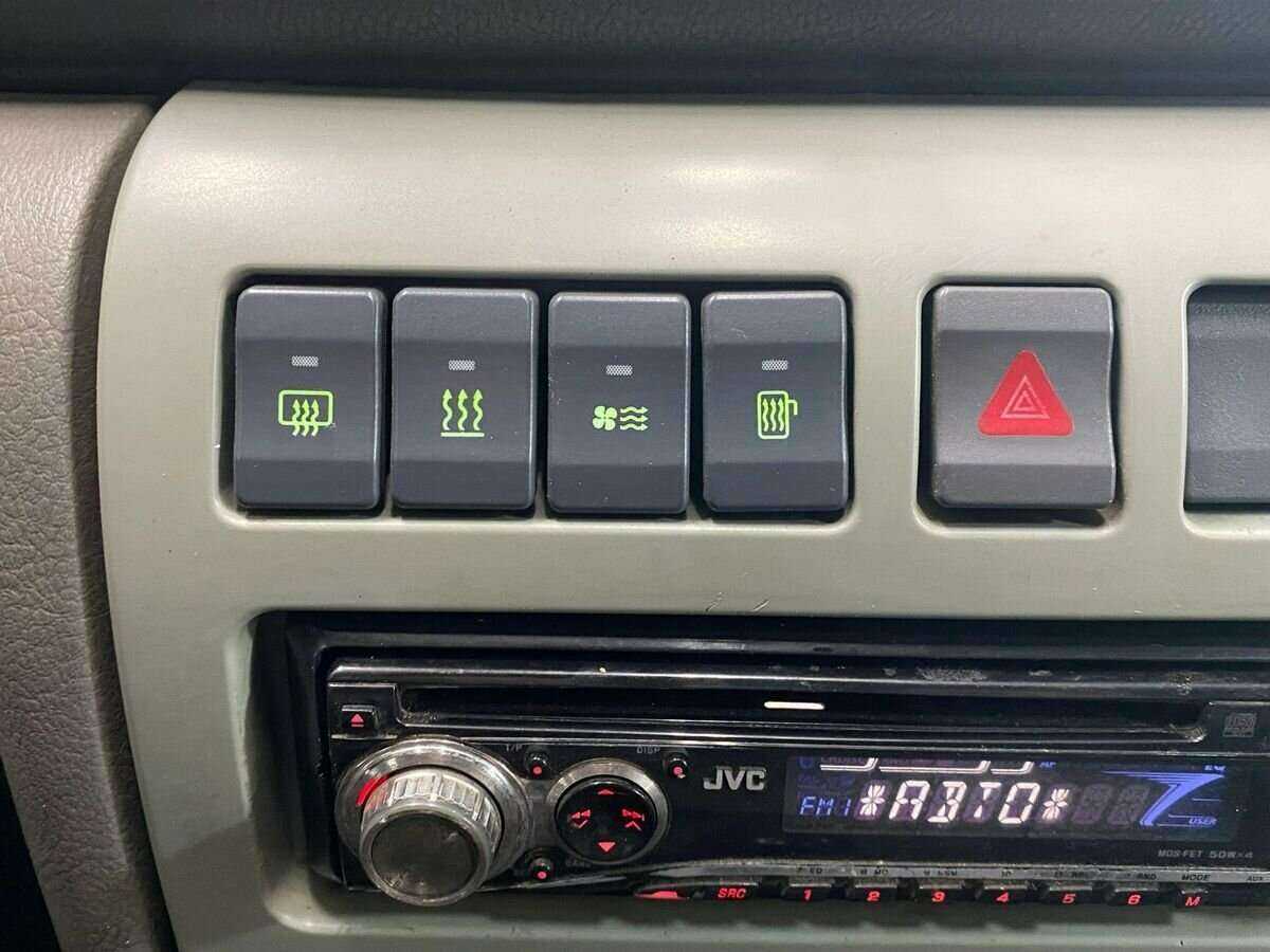 УАЗ Patriot 3163, 2006 Фото №13