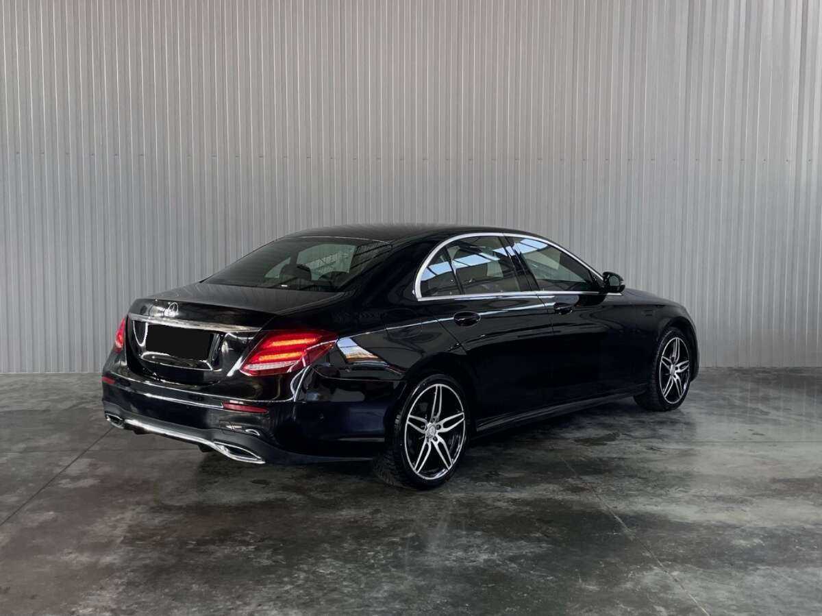 Mercedes-Benz E-Класс 220 d, 2018 - 100 711 км. | Фото №5