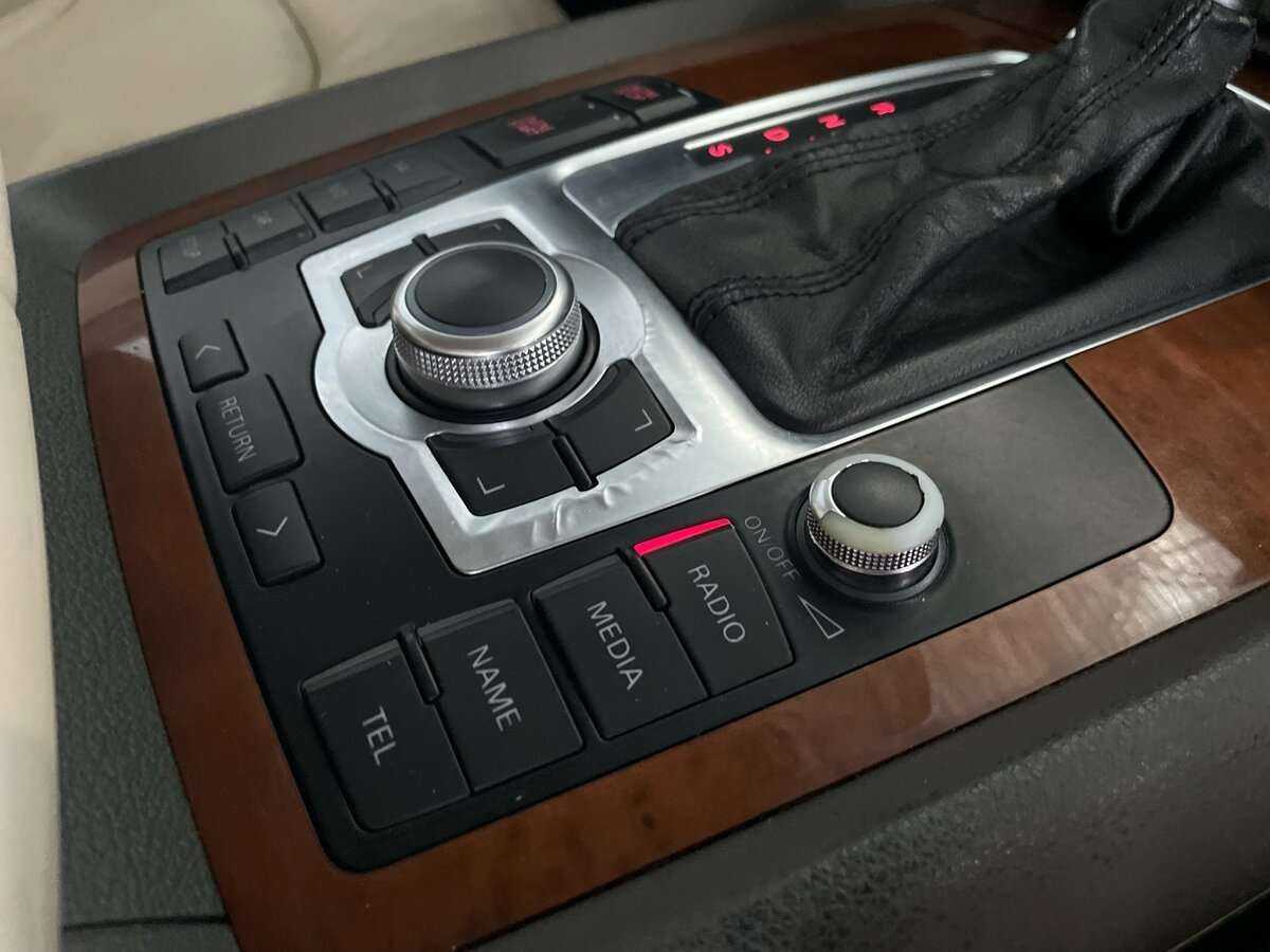 Audi Q7, 2008 Фото №35