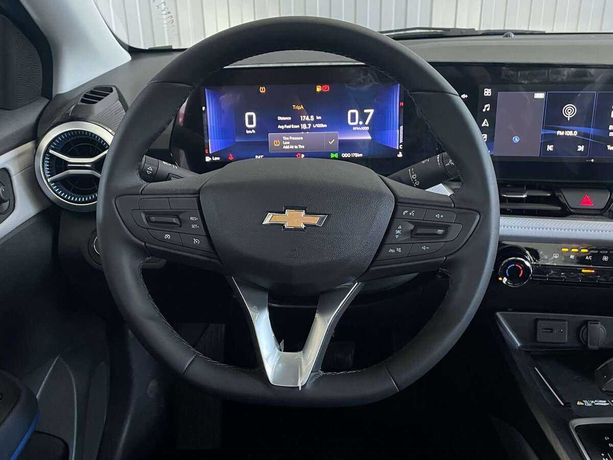 Chevrolet Monza, 2023 Фото №10