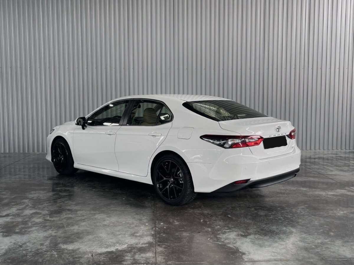 Toyota Camry, 2022 Фото №7