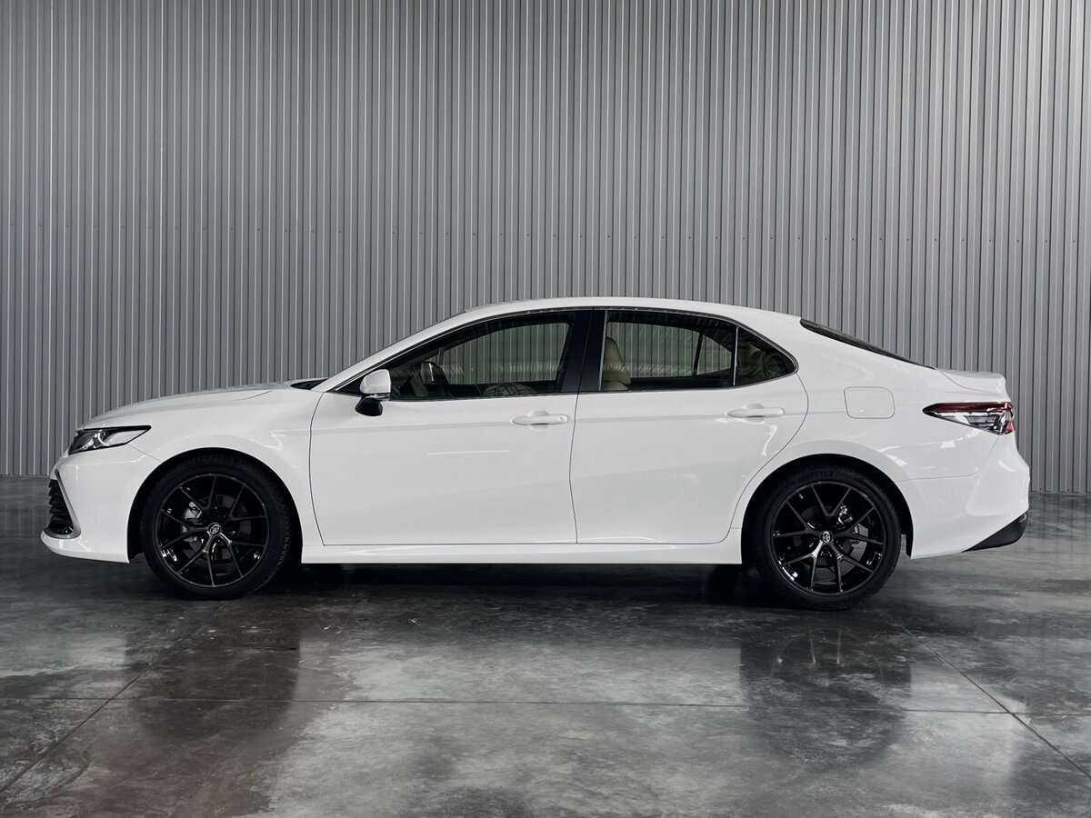 Toyota Camry, 2022 Фото №8