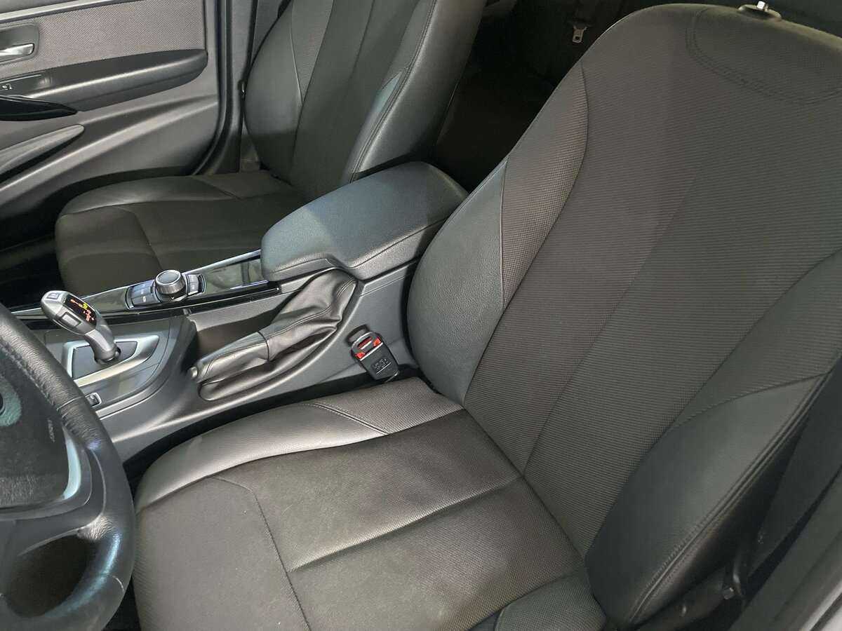 BMW 3 серии 320i xDrive, 2018 Фото №17