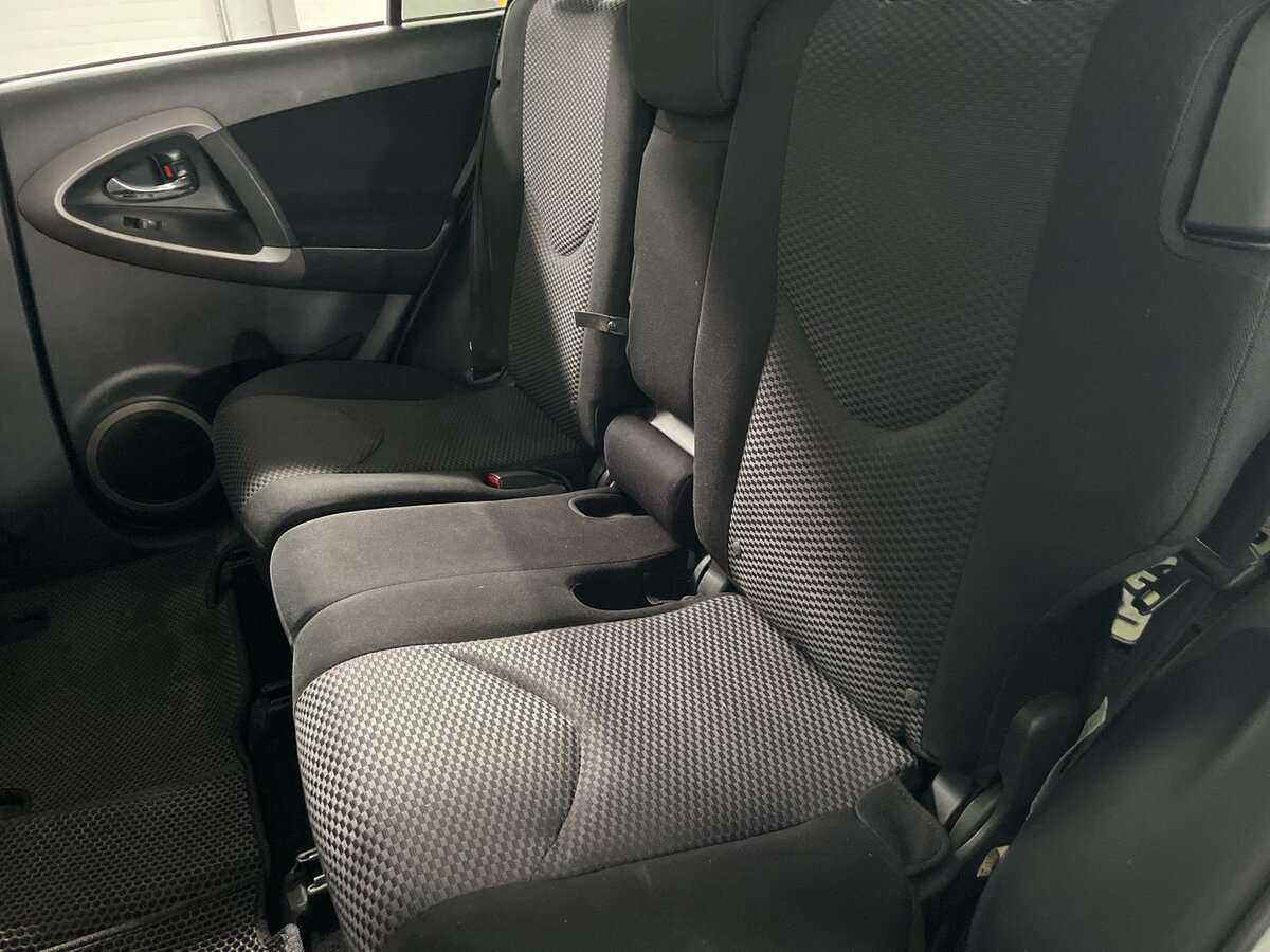 Toyota RAV4, 2008 Фото №11