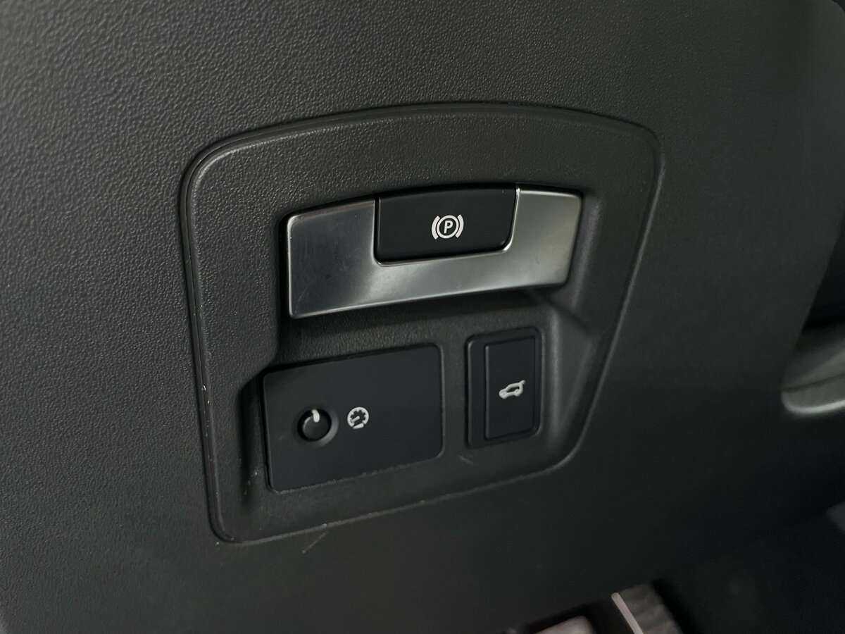 Land Rover Range Rover Velar, 2018 Фото №16