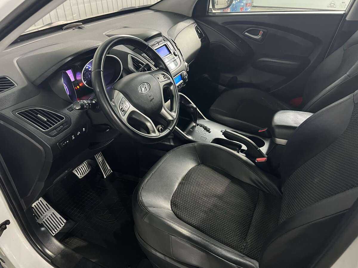 Hyundai ix35, 2011 Фото №10
