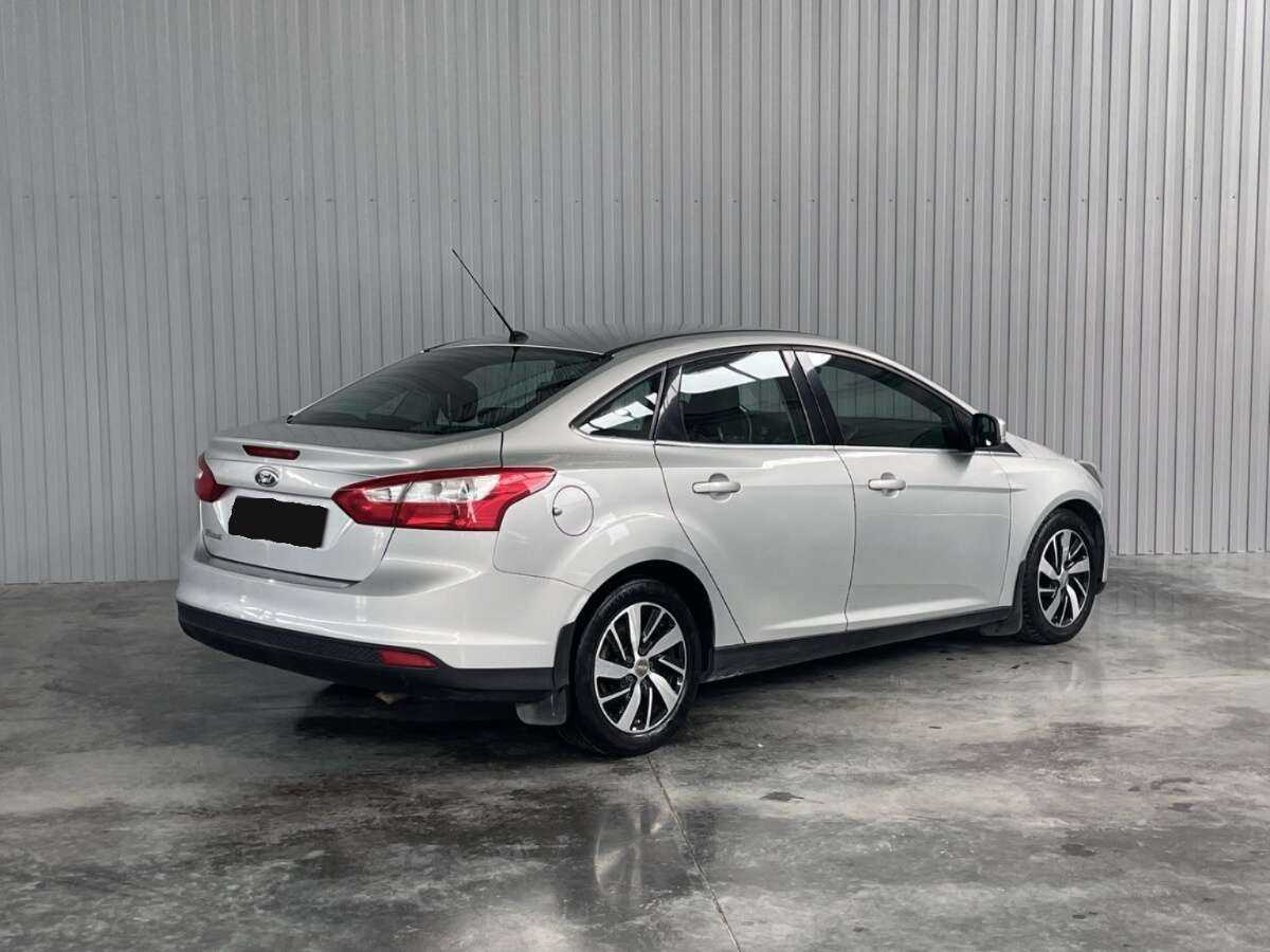 Ford Focus, 2011 Фото №5