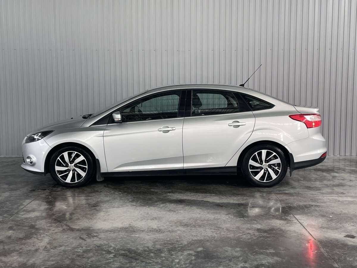 Ford Focus, 2011 Фото №8