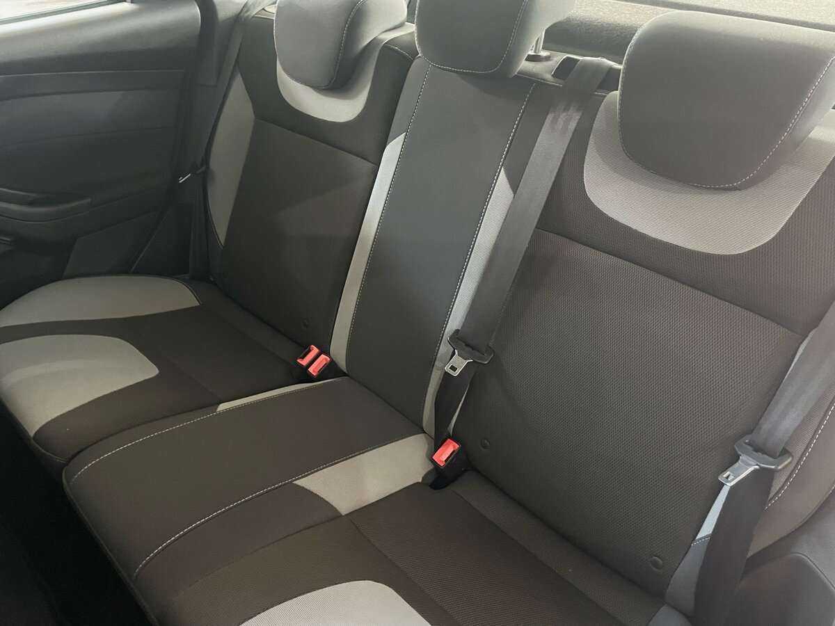 Ford Focus, 2011 Фото №15