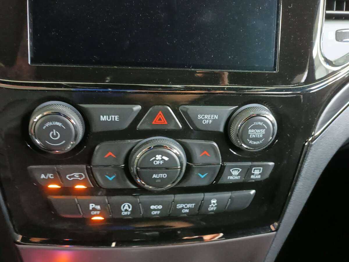 Jeep Grand Cherokee, 2021 Фото №12