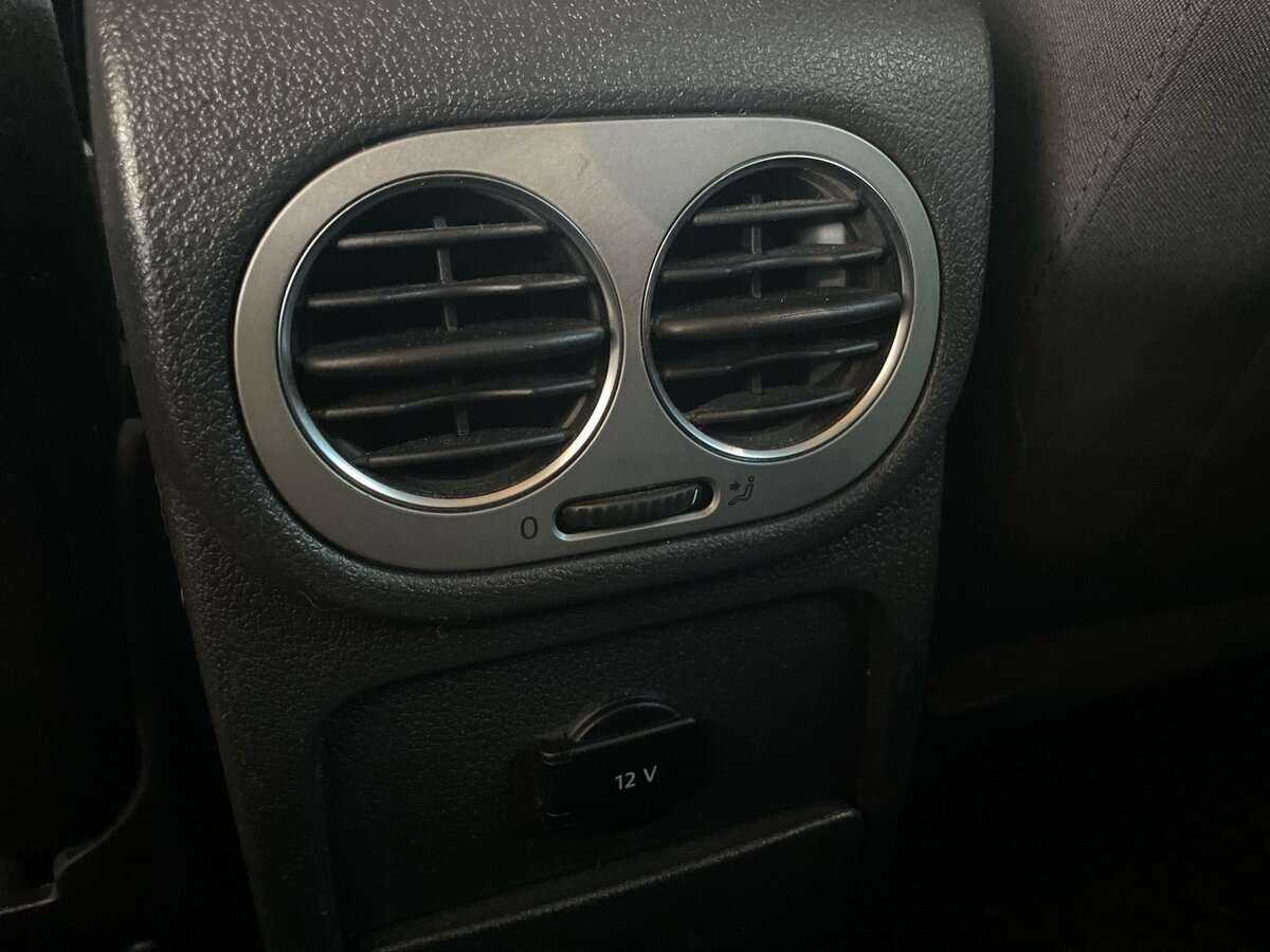 Volkswagen Tiguan, 2008 Фото №13