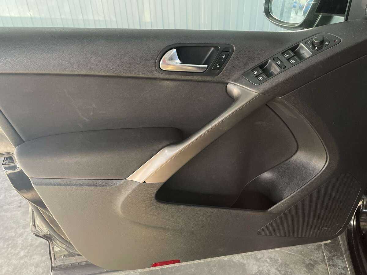 Volkswagen Tiguan, 2008 Фото №19