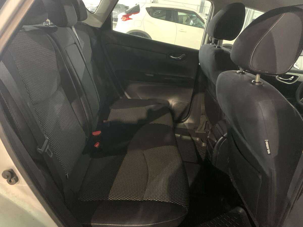 Nissan Tiida, 2015 Фото №12