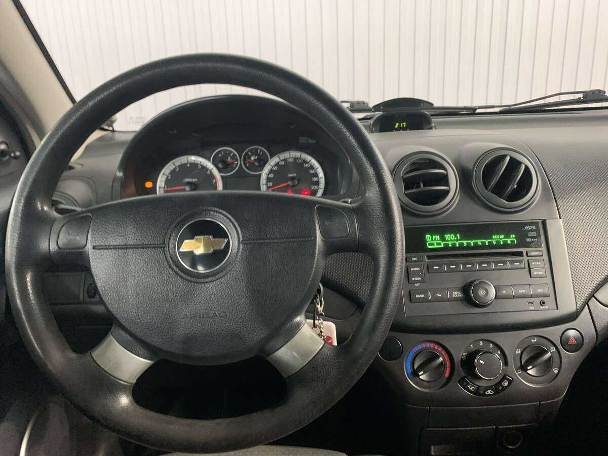 Chevrolet Aveo, 2010 Фото №10