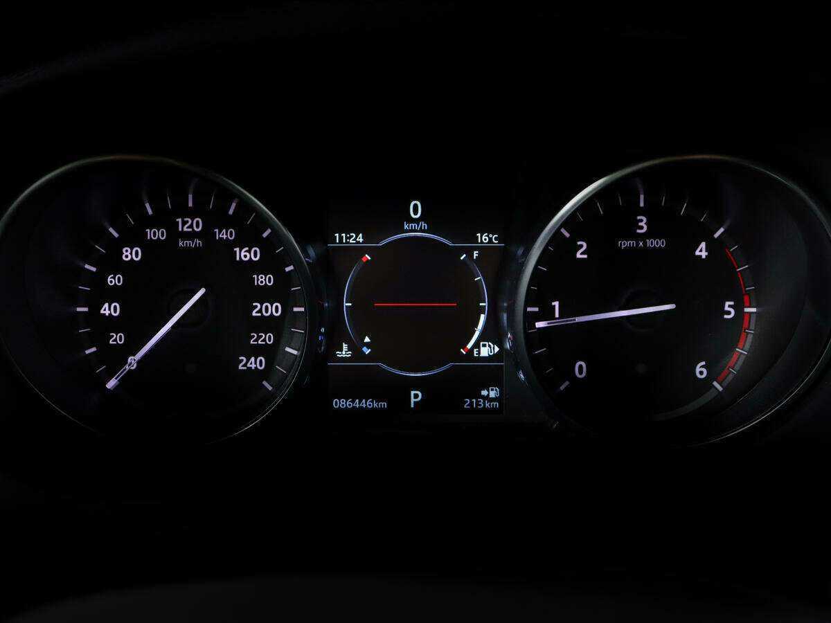 Land Rover Discovery Sport, 2018 Фото №11