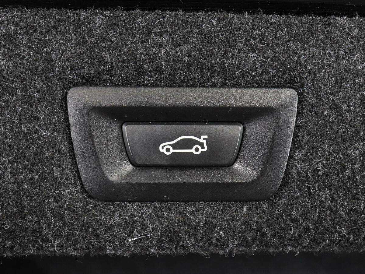 BMW 5 серии 520d xDrive, 2020 Фото №13