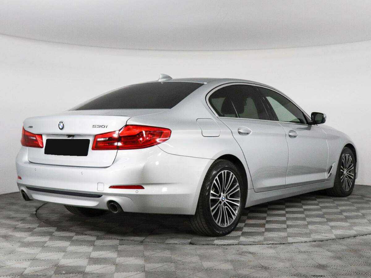BMW 5 серии 530i xDrive, 2017 - 130 680 км. | Фото №2