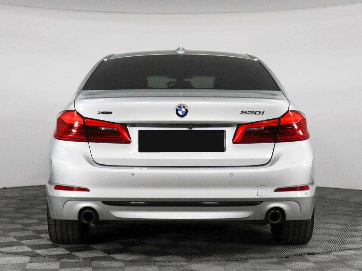 BMW 5 серии 530i xDrive, 2017 - 130 680 км. | Фото №4