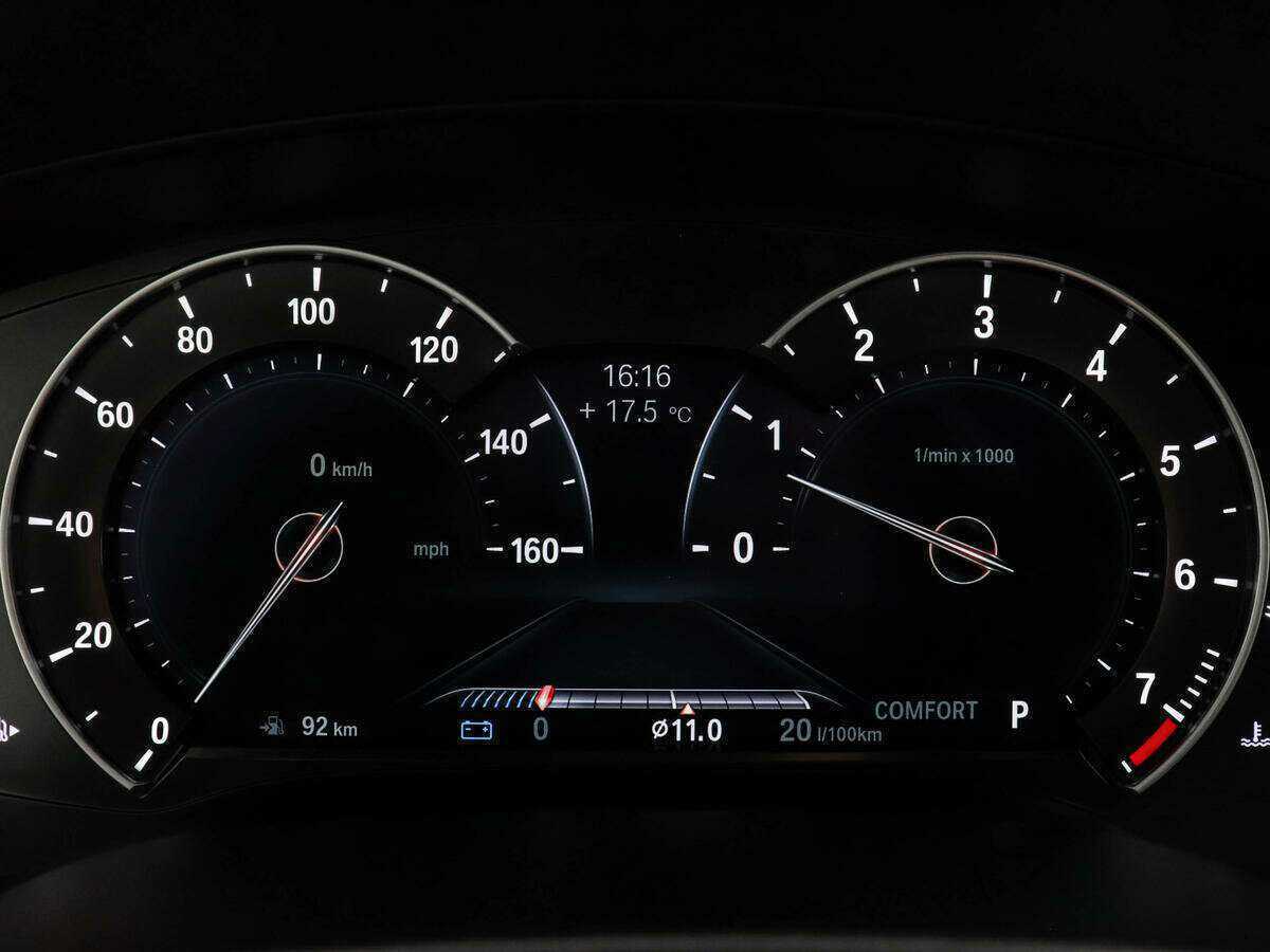 BMW 5 серии 530i xDrive, 2017 Фото №9