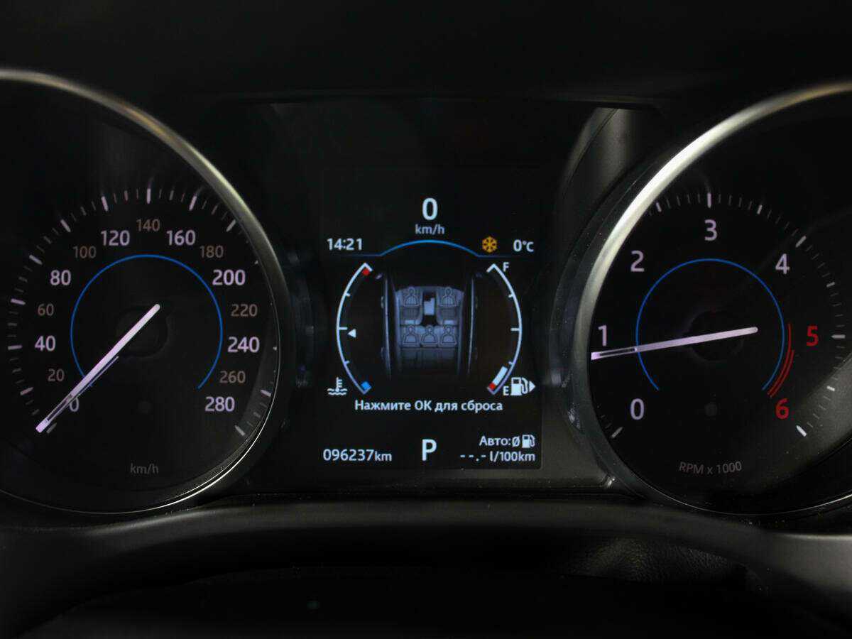 Jaguar F-Pace, 2018 Фото №9