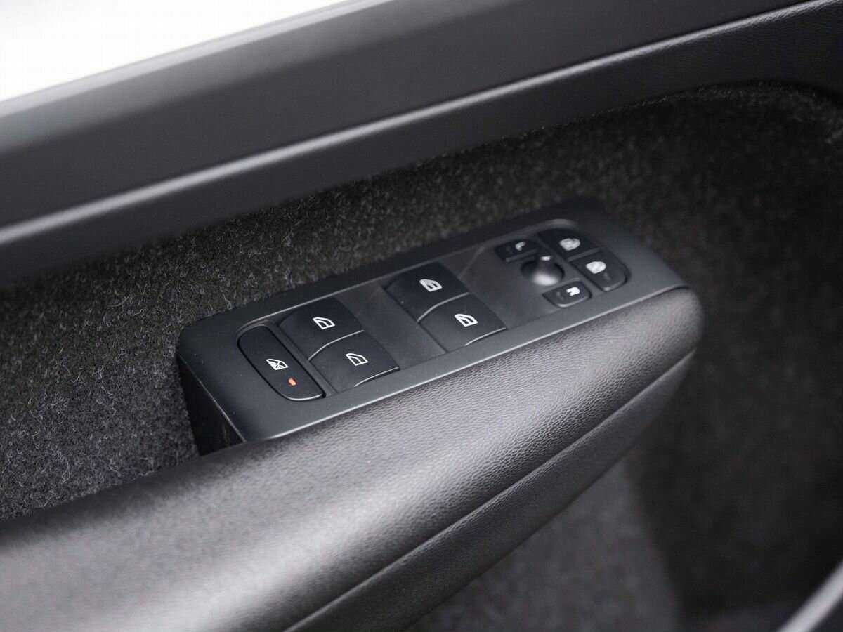 Volvo XC40, 2019 Фото №18