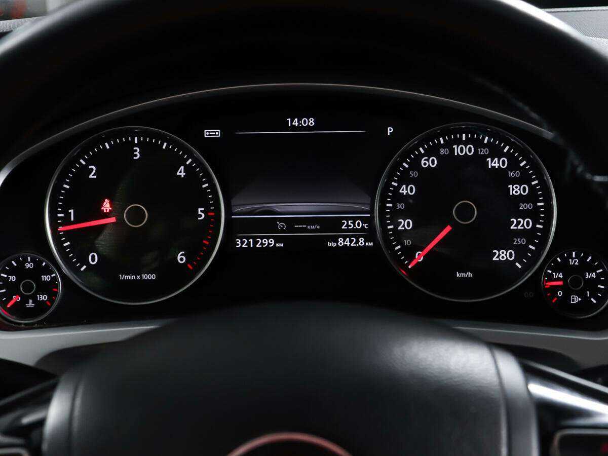 Volkswagen Touareg, 2013 Фото №14