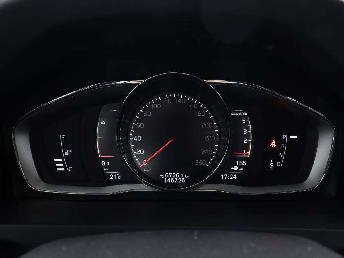 Volvo V60 Cross Country, 2016 Фото №14