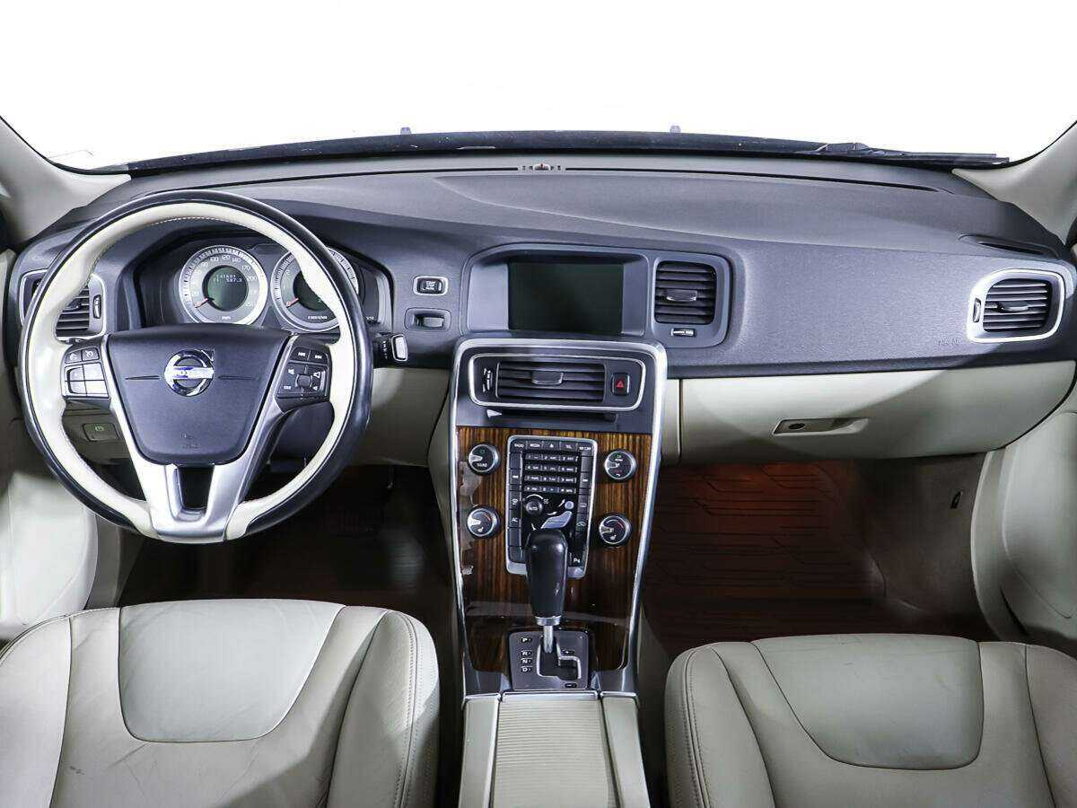 Volvo S60, 2011 Фото №11
