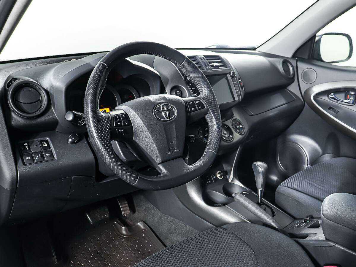 Toyota RAV4, 2011 Фото №12