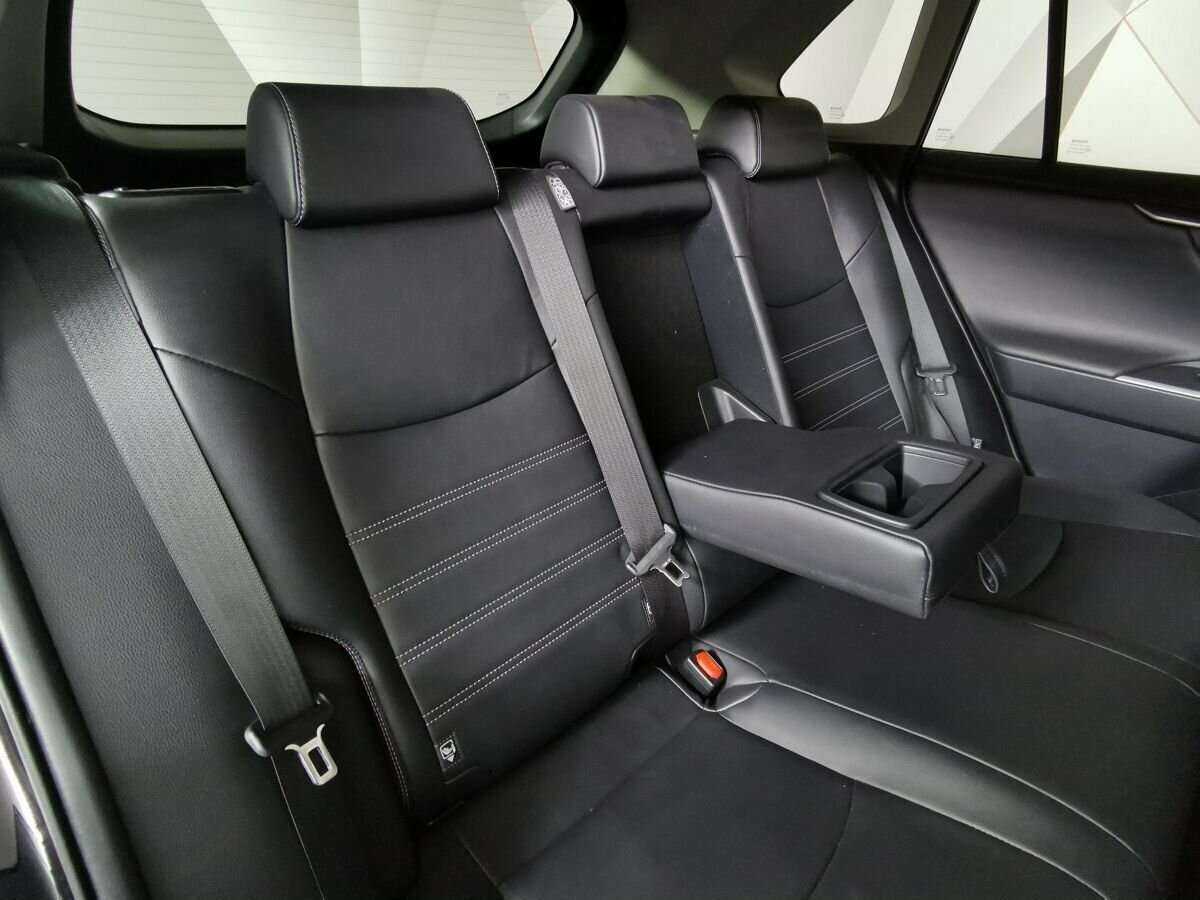 Toyota RAV4, 2019 Фото №13