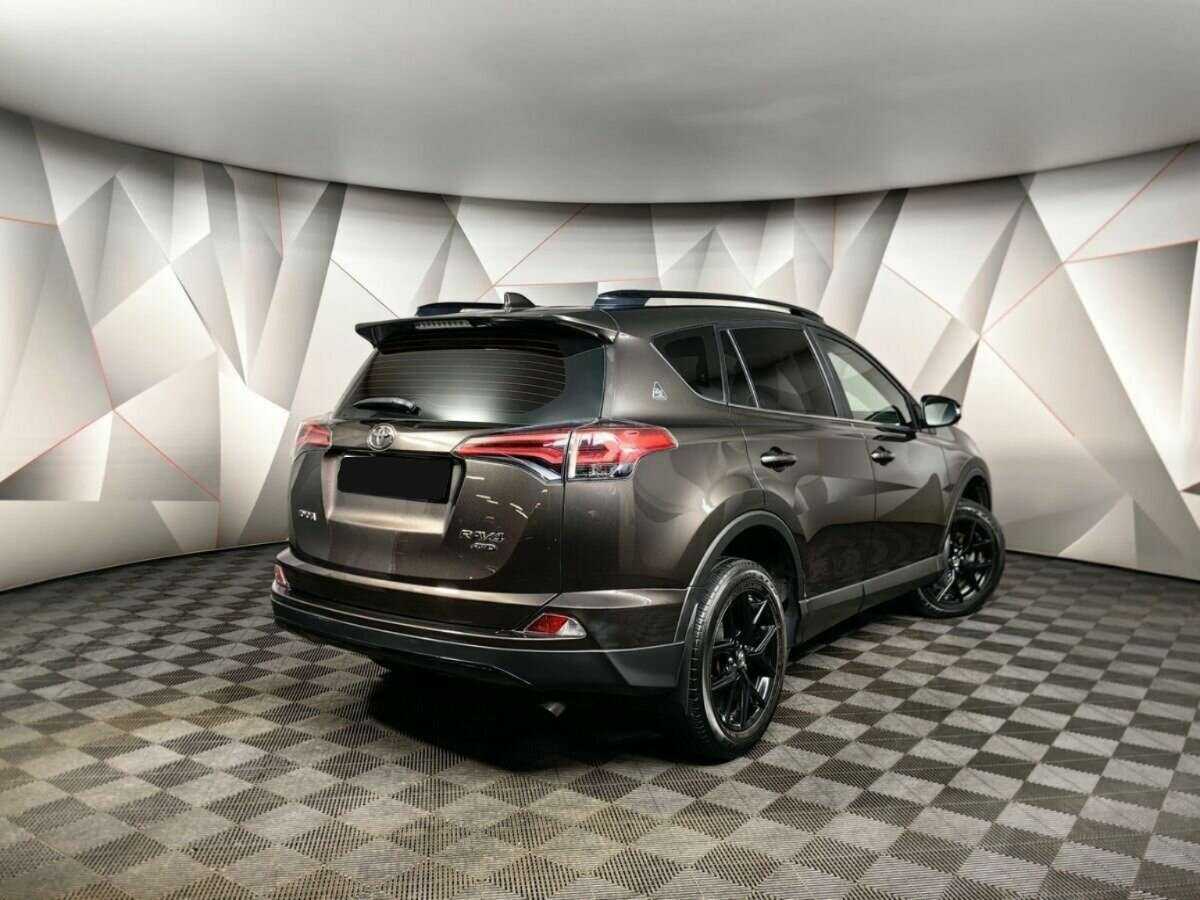 Toyota RAV4, 2019 - 67 785 км. | Фото №2