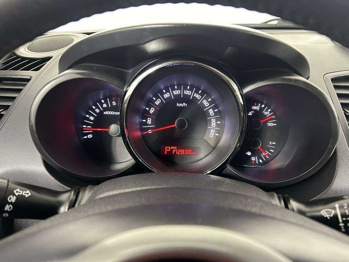 Kia Soul, 2011 Фото №11