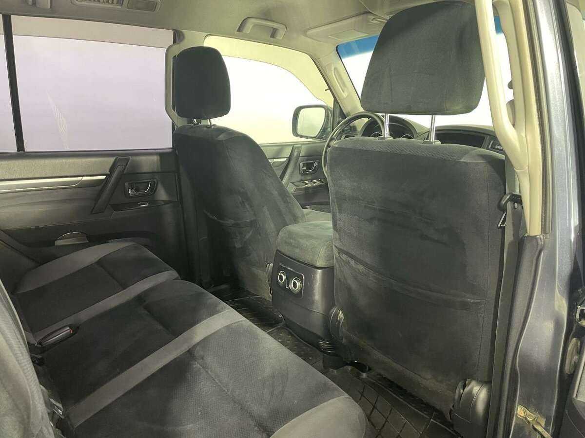 Mitsubishi Pajero, 2008 Фото №16