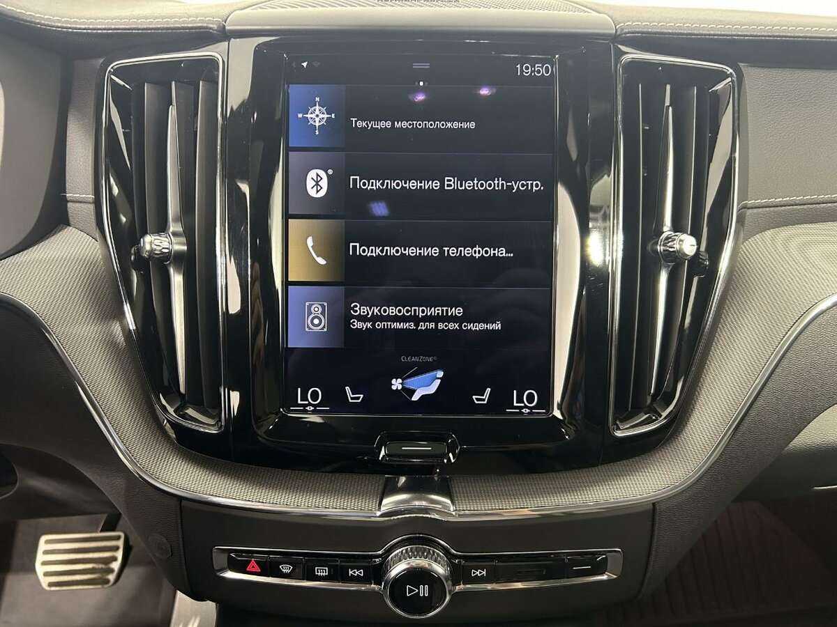 Volvo XC60, 2021 Фото №12