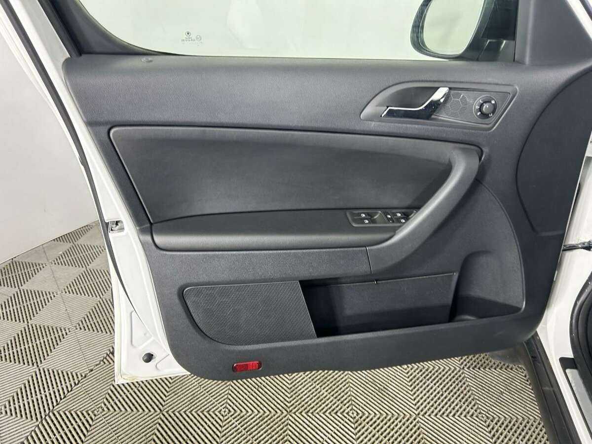 Skoda Yeti, 2017 - 89 734 км. | Фото №8