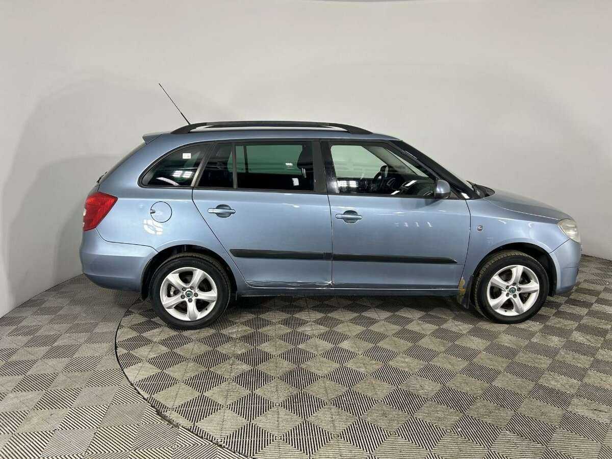 Skoda Fabia, 2008 Фото №4