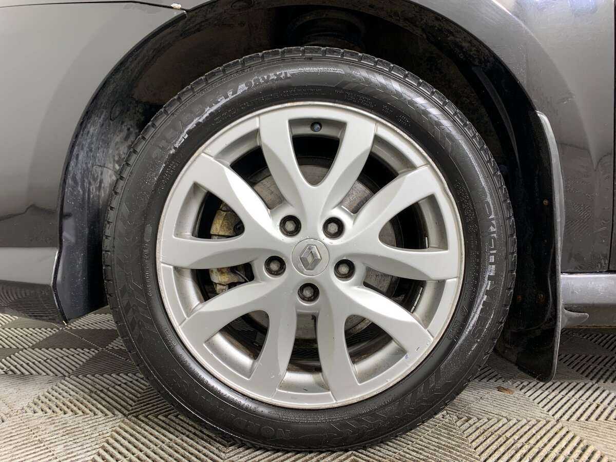 Renault Laguna, 2008 Фото №9