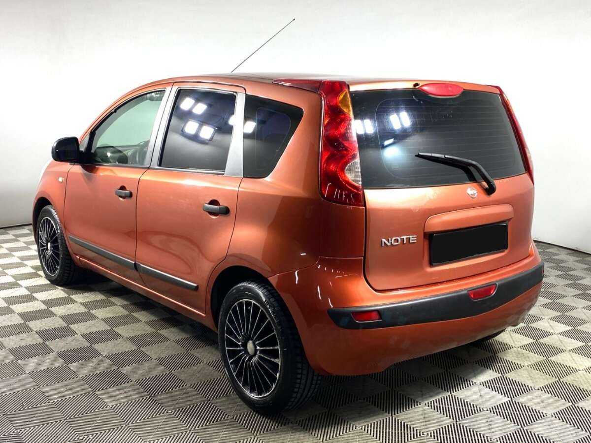 Nissan Note, 2006 Фото №7
